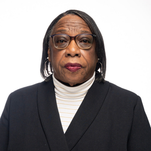 Betty Washington Headshot 300x300 - May 2025