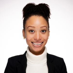 Kendra Landfair Headshot 300x300 - May 2025